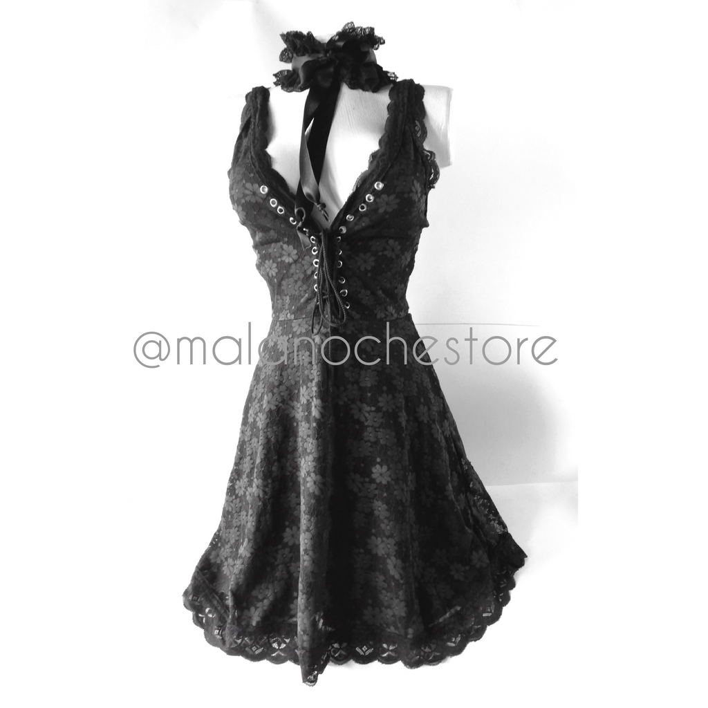 Dress Gardenia with necklace